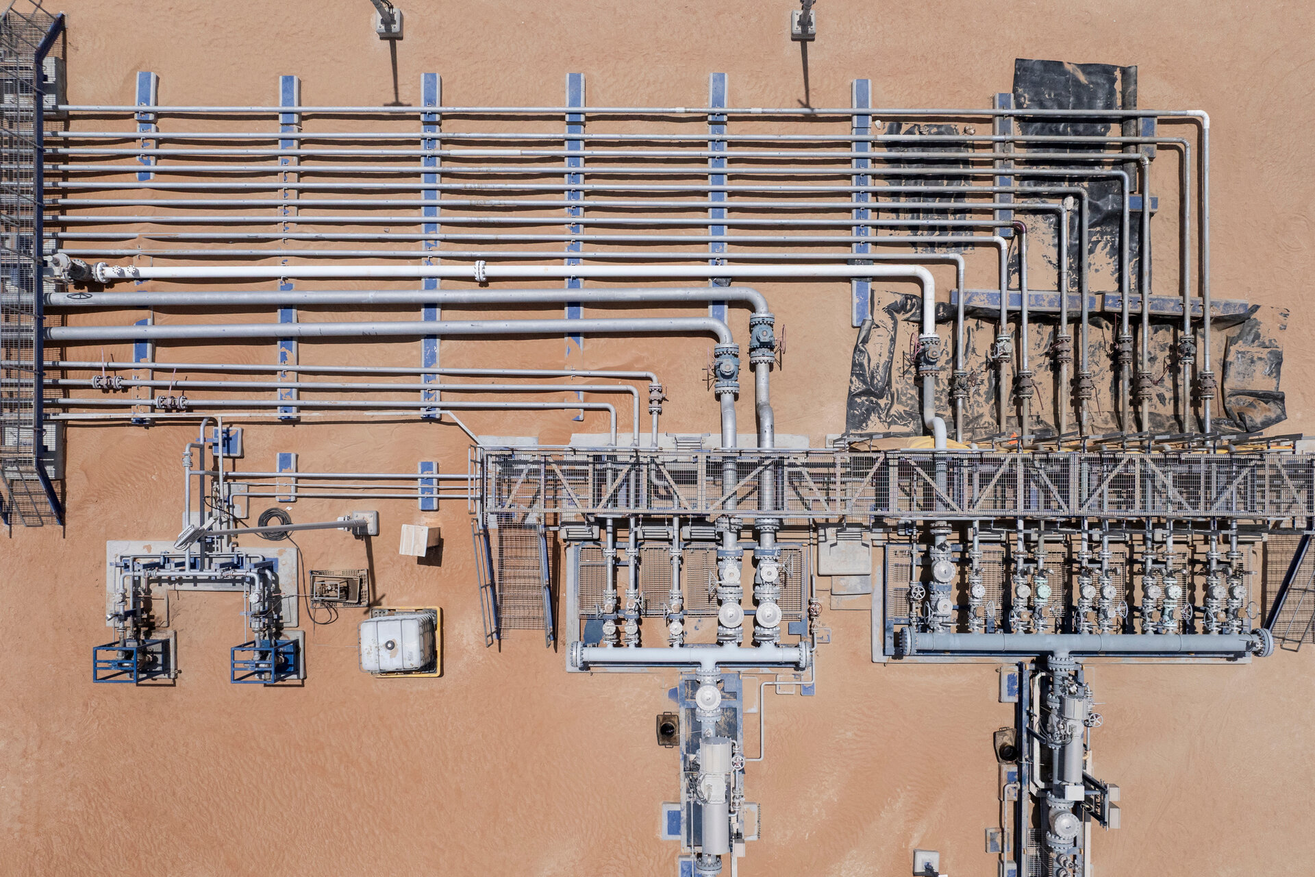 Tier 2 photography: Places of work